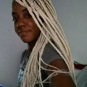 Meet your Posher, Erica